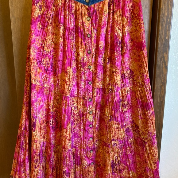 Vintage St.John’s Bay maxi skirt - Picture 6 of 6